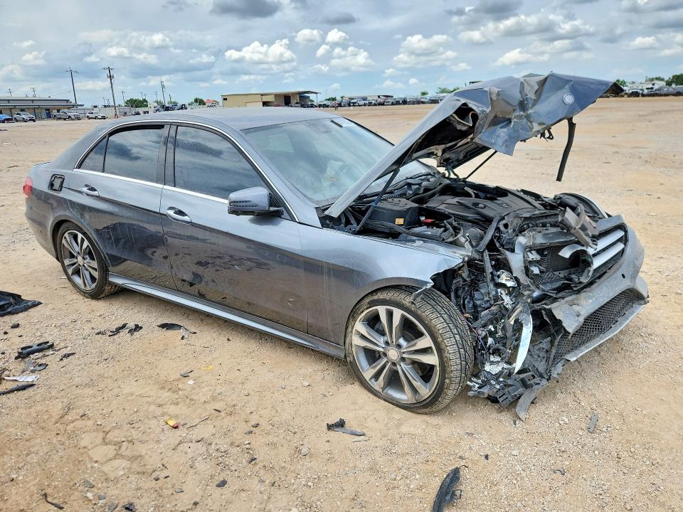 55819536 :رقم المزاد ، WDDHF5KB6GB282372 vin ، 2016 Mercedes-benz E مزاد بيع