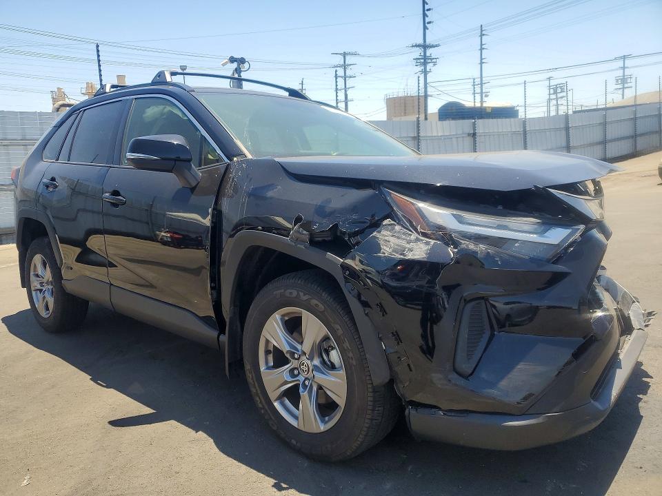 57387446 :رقم المزاد ، JTMRWRFV4RD228408 vin ، 2024 Toyota Rav4 Hybrid مزاد بيع
