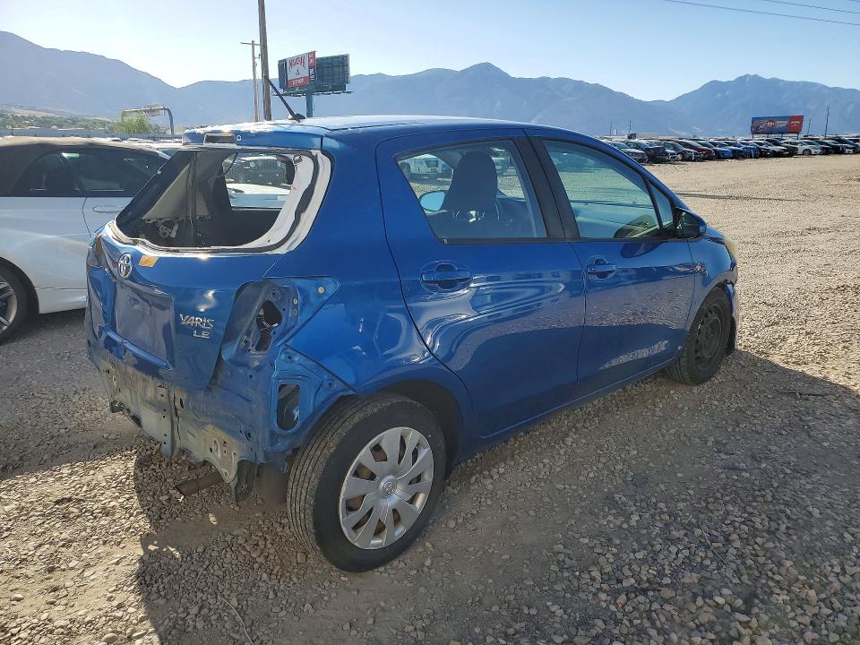 2015 Toyota Yaris მანქანა იყიდება აუქციონზე, vin: VNKKTUD30FA033621, აუქციონის ნომერი: 56037626