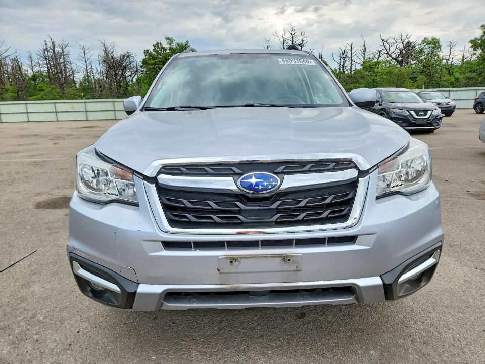 2018 Subaru Forester მანქანა იყიდება აუქციონზე, vin: JF2SJAGC3JH617702, აუქციონის ნომერი: 58093646
