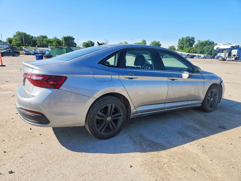 2022 Volkswagen Jetta მანქანა იყიდება აუქციონზე, vin: 3VW7M7BU0NM004322, აუქციონის ნომერი: 55684446
