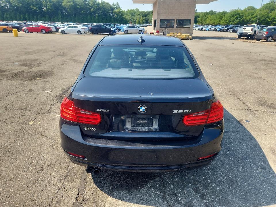 2013 Bmw 328 მანქანა იყიდება აუქციონზე, vin: WBA3B5G52DNS04505, აუქციონის ნომერი: 58478266