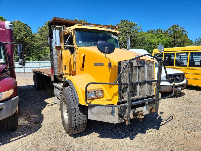 Aukcja sprzedaży 2001 Kenworth T800, vin: 1NKDLU0X71J875261, numer aukcji: 55934156