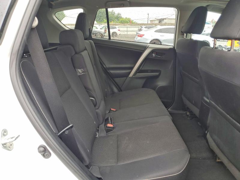 Продажа на аукционе авто 2018 Toyota Rav4, vin: 2T3RFREVXJW811266, номер лота: 58299026