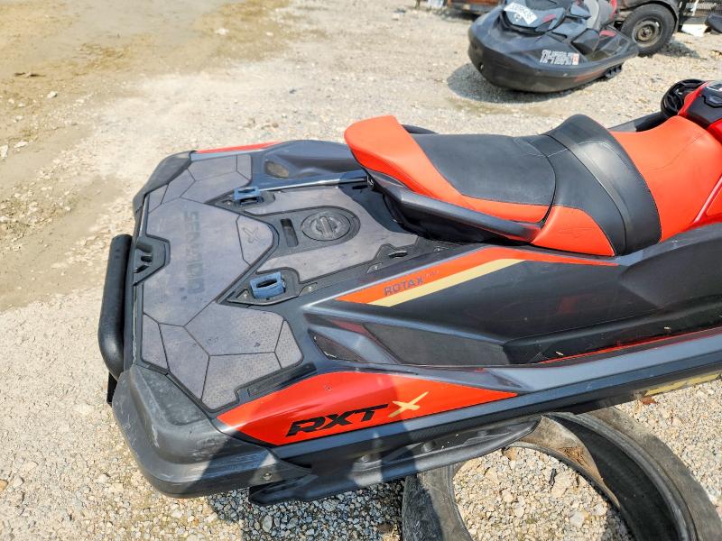 58411826 :رقم المزاد ، YDV66063F020 vin ، 2020 Sea-doo Jet Ski مزاد بيع
