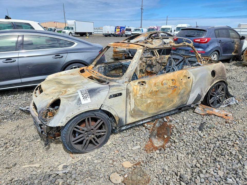 2005 Mini Cooper მანქანა იყიდება აუქციონზე, vin: WMWRH33455TF83252, აუქციონის ნომერი: 56832836