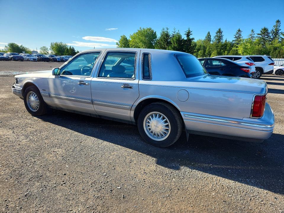 1996 Lincoln Town Car მანქანა იყიდება აუქციონზე, vin: 1LNLM82W6TY721605, აუქციონის ნომერი: 56609916