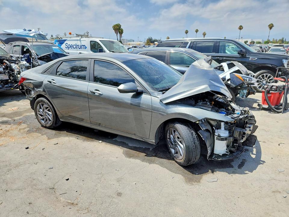 2024 Hyundai Elantra მანქანა იყიდება აუქციონზე, vin: KMHLM4DJ9RU096966, აუქციონის ნომერი: 58121826