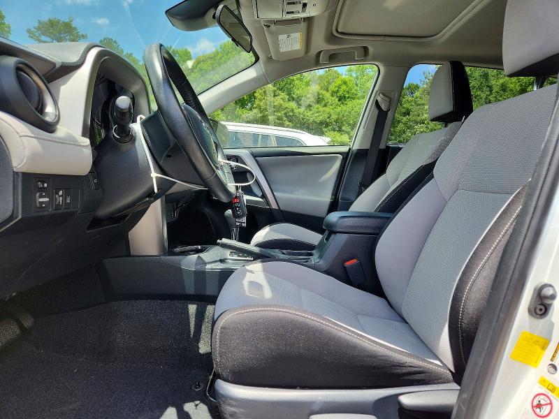 Aukcja sprzedaży 2018 Toyota Rav4, vin: JTMWFREV3JJ208743, numer aukcji: 56988236