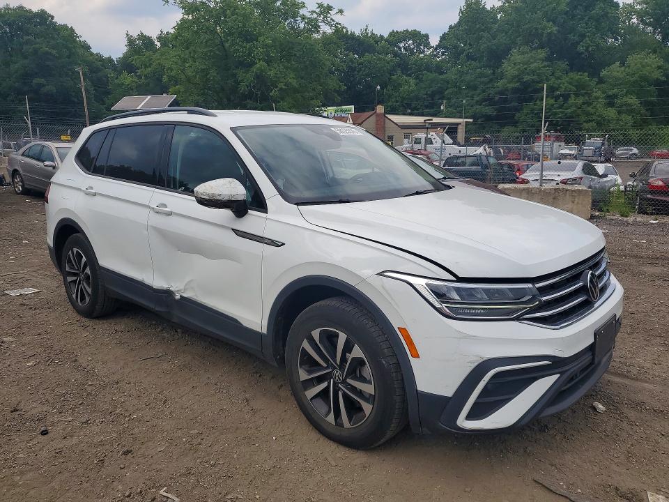 58125376 :رقم المزاد ، 3VVRB7AX1PM072369 vin ، 2023 Volkswagen Tiguan مزاد بيع