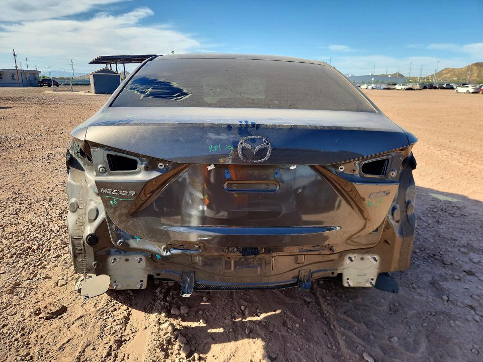 2018 Mazda 3 მანქანა იყიდება აუქციონზე, vin: 3MZBN1U78JM183330, აუქციონის ნომერი: 55624006