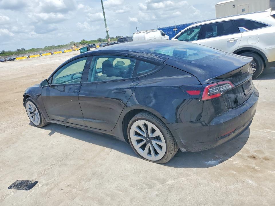 57761476 :رقم المزاد ، 5YJ3E1EA4NF369667 vin ، 2022 Tesla Model 3 مزاد بيع