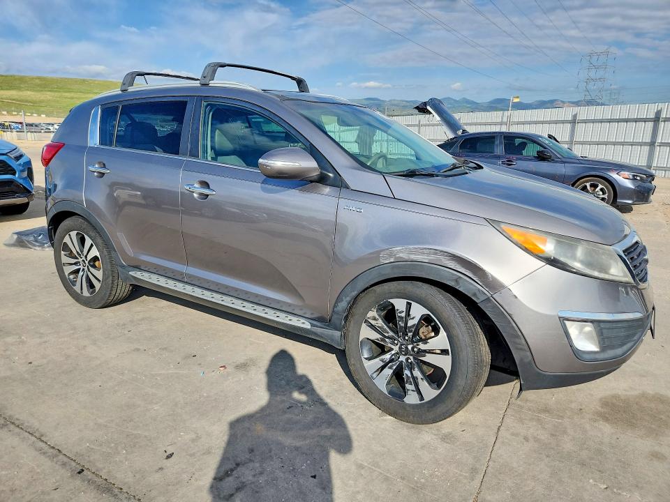 55353136 :رقم المزاد ، KNDPCCA23C7346417 vin ، 2012 Kia Sportage مزاد بيع