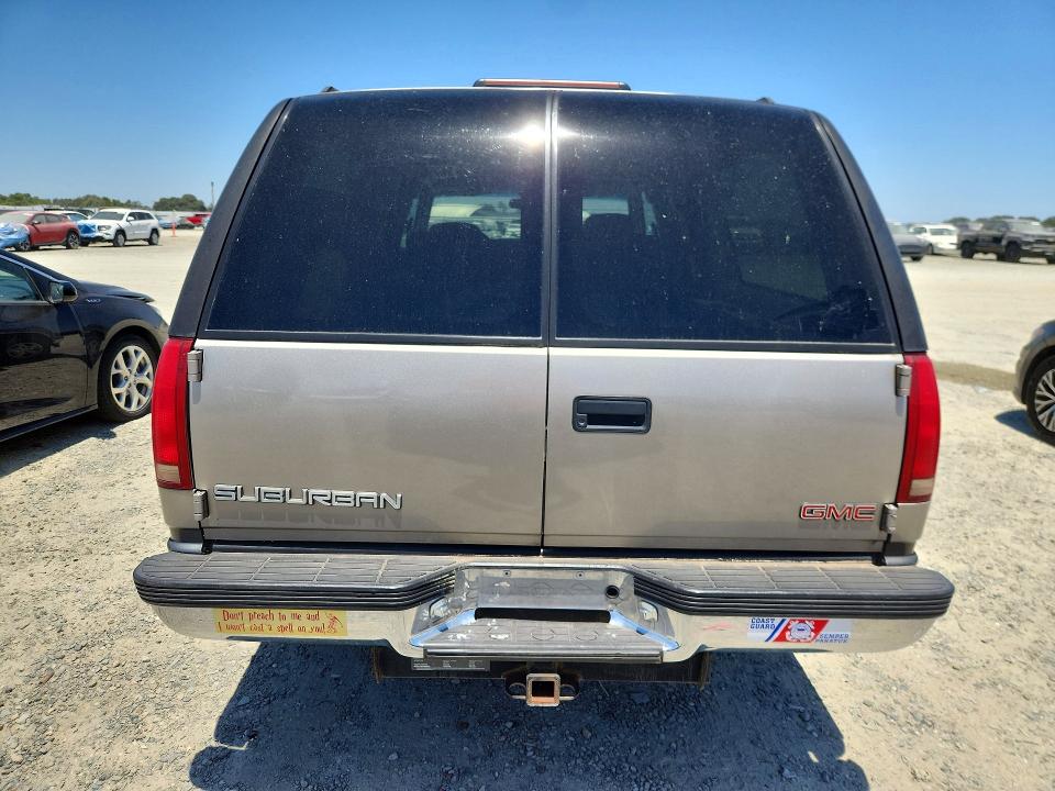 Продаж на аукціоні авто 1999 Gmc Suburban, vin: 1GKFK16R5XJ757047, номер лоту: 57921216