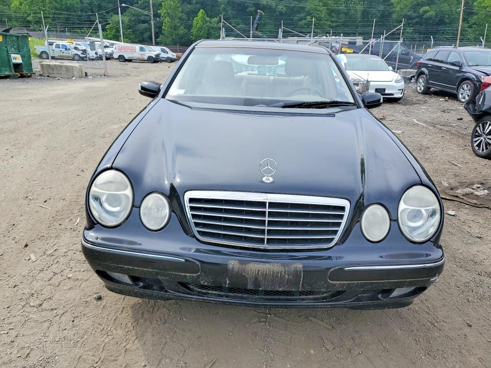 2001 Mercedes-benz E მანქანა იყიდება აუქციონზე, vin: WDBJF65JX1B309079, აუქციონის ნომერი: 58988566