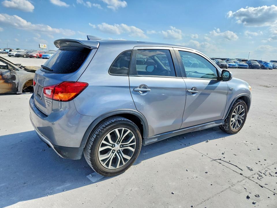 58056646 :رقم المزاد ، JA4AP3AW0HZ025728 vin ، 2017 Mitsubishi Outlander Sport مزاد بيع
