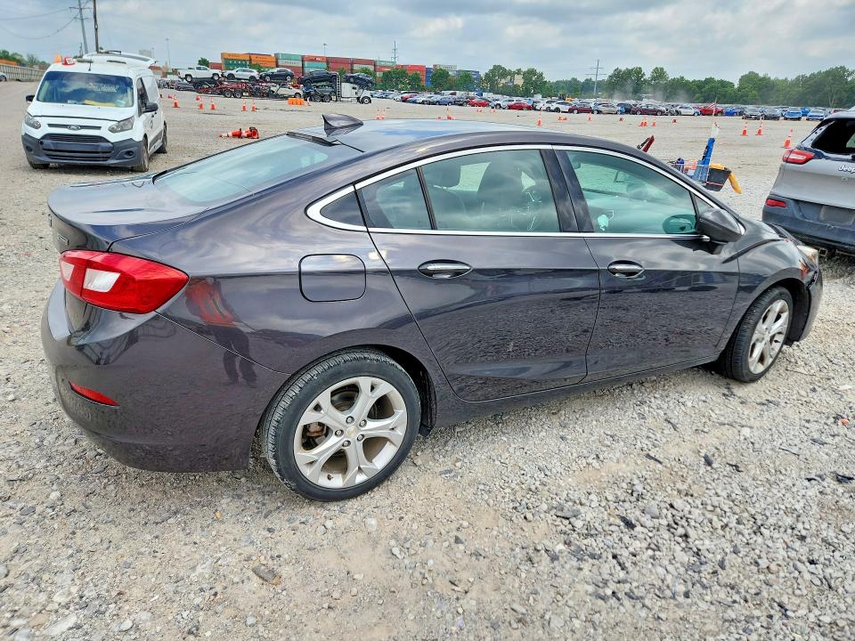 Продаж на аукціоні авто 2017 Chevrolet Cruze, vin: 1G1BF5SM8H7140992, номер лоту: 56108796