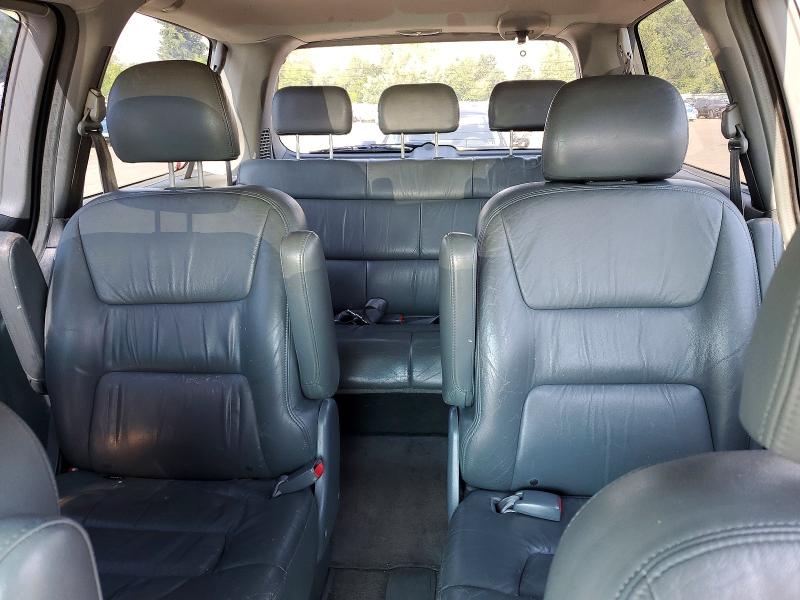 56331326 :رقم المزاد ، 2HKRL189X2H568351 vin ، 2002 Honda Odyssey مزاد بيع