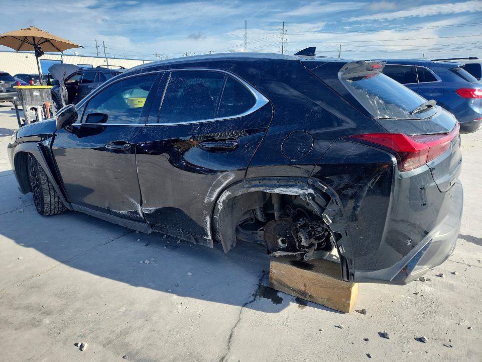 Auction sale of the 2019 Lexus Ux, vin: JTHY3JBH0K2002355, lot number: 57297686