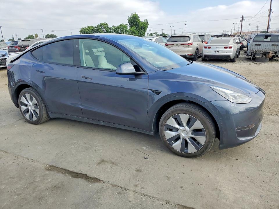 57886736 :رقم المزاد ، 7SAYGDEE0PF840045 vin ، 2023 Tesla Model Y مزاد بيع