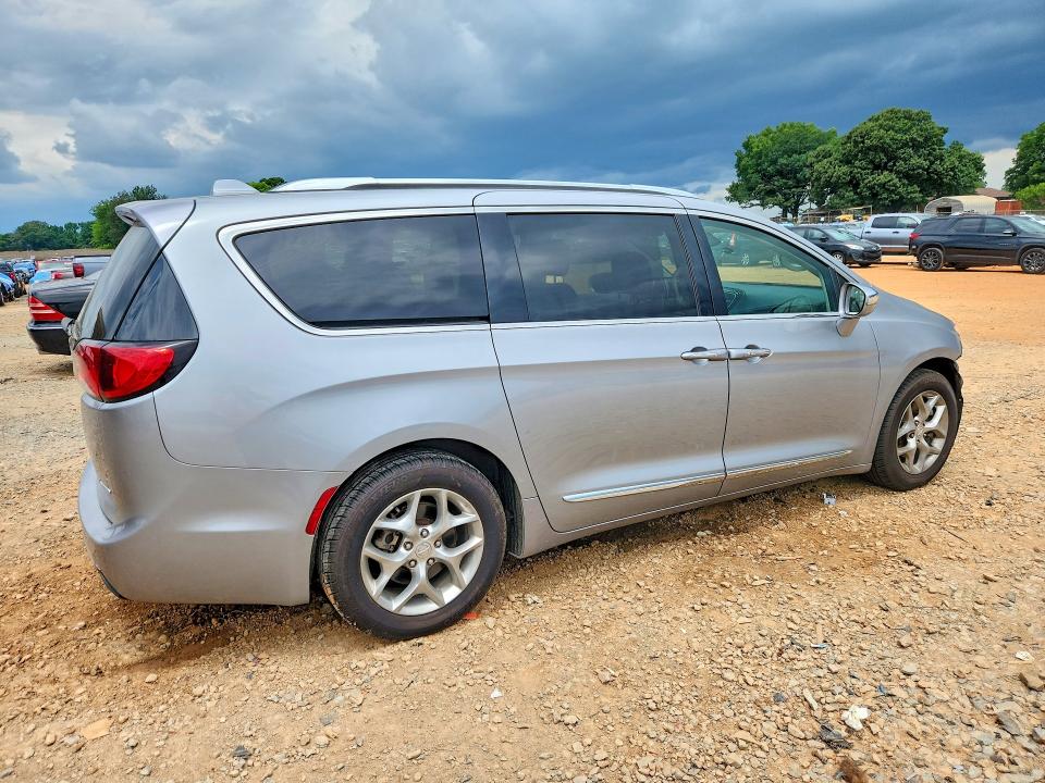 Продажа на аукционе авто 2018 Chrysler Pacifica, vin: 2C4RC1GG4JR246015, номер лота: 53794676