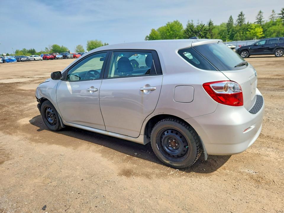 58651646 :رقم المزاد ، 2T1KU4EE3BC629897 vin ، 2011 Toyota Matrix مزاد بيع