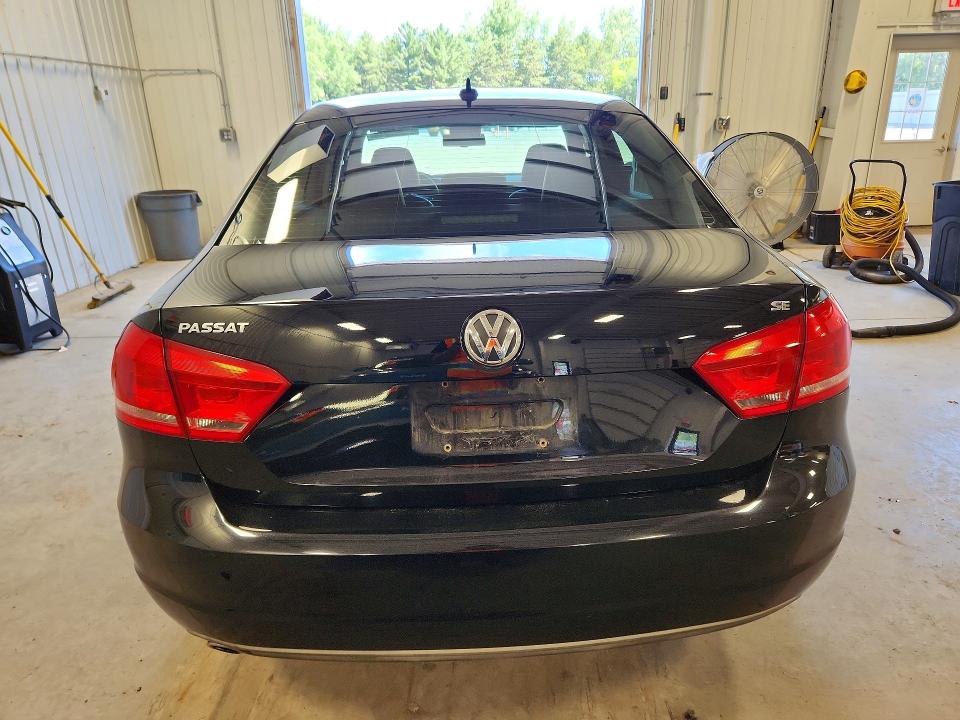 57602216 :رقم المزاد ، 1VWBP7A37CC009283 vin ، 2012 Volkswagen Passat مزاد بيع