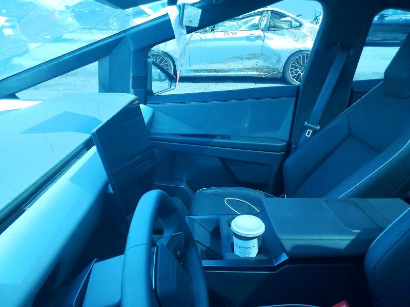 2026 Tesla Cybertruck მანქანა იყიდება აუქციონზე, vin: 7G2CEHED2TA093855, აუქციონის ნომერი: 54732576