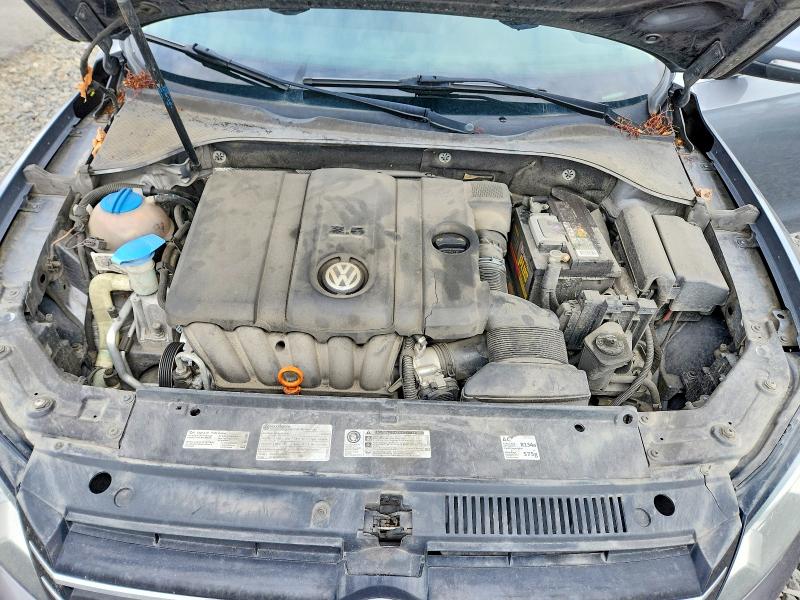 2013 Volkswagen Passat მანქანა იყიდება აუქციონზე, vin: 1VWBP7A37DC093686, აუქციონის ნომერი: 56002786