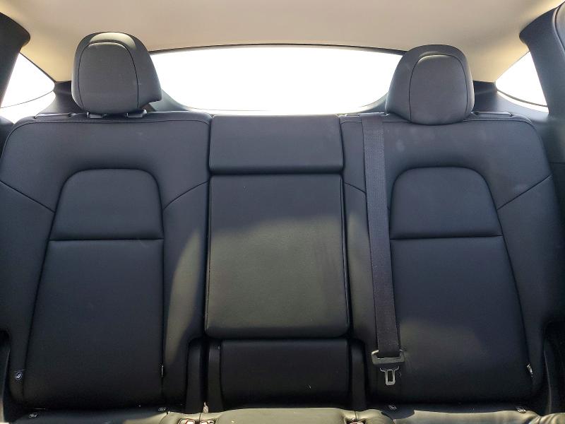 2025 Tesla Model Y მანქანა იყიდება აუქციონზე, vin: 7SAYGDED2SF221835, აუქციონის ნომერი: 58079666