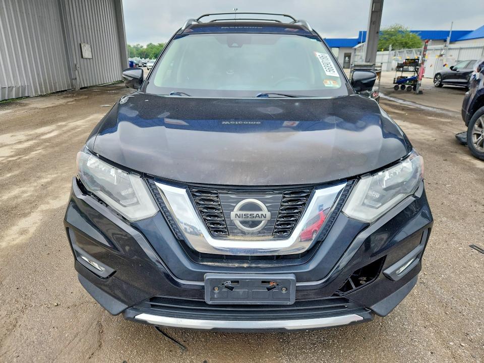 2017 Nissan Rogue მანქანა იყიდება აუქციონზე, vin: JN8AT2MVXHW268757, აუქციონის ნომერი: 56890186