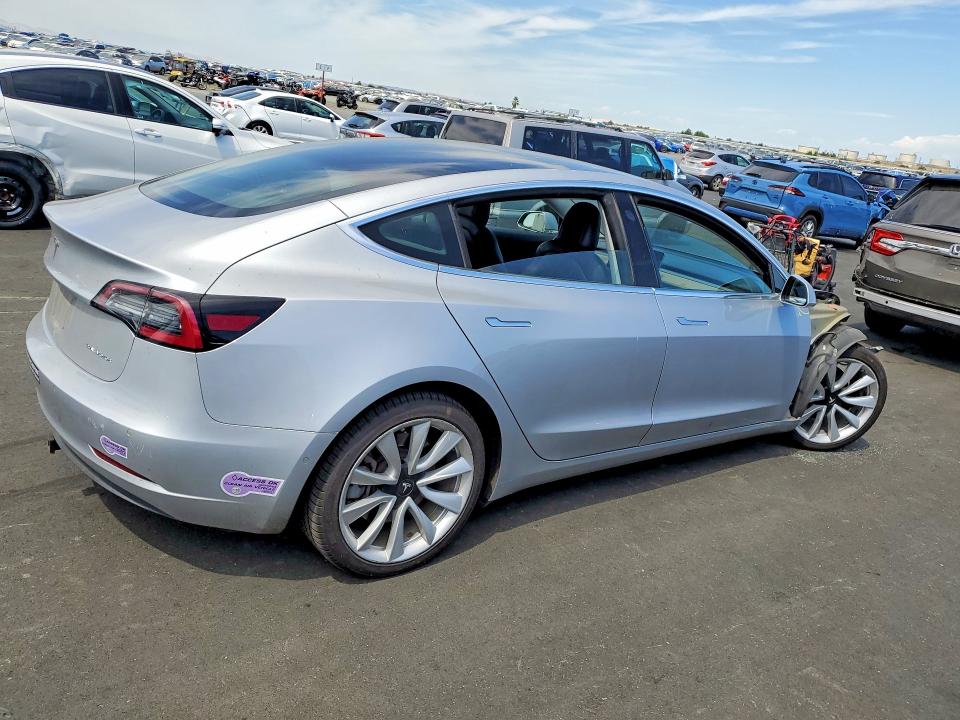 2018 Tesla Model 3 მანქანა იყიდება აუქციონზე, vin: 5YJ3E1EB4JF091193, აუქციონის ნომერი: 85449145