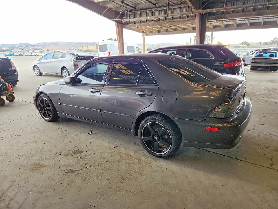 Aukcja sprzedaży 2001 Lexus Is, vin: JTHBD182X10017218, numer aukcji: 58515256