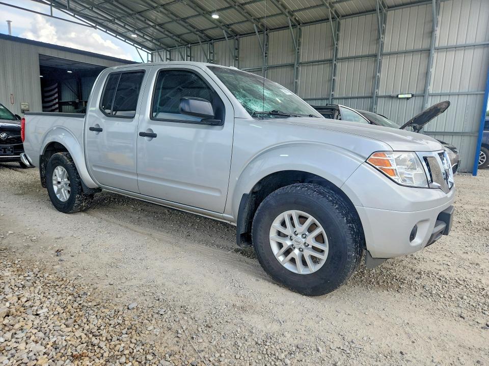 55969576 :رقم المزاد ، 1N6DD0ER4HN731667 vin ، 2017 Nissan Frontier مزاد بيع