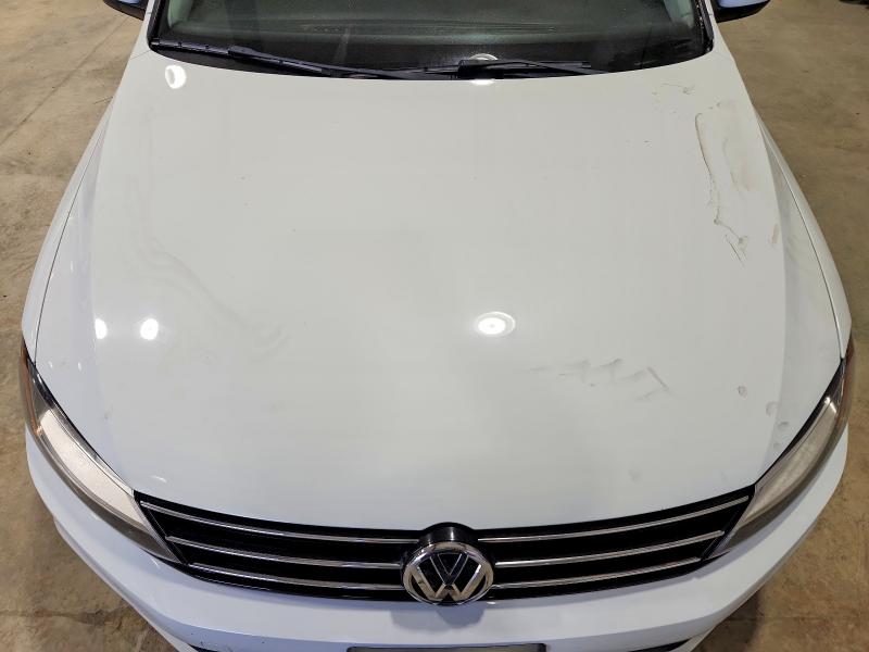 2017 Volkswagen Jetta მანქანა იყიდება აუქციონზე, vin: 3VW2B7AJ4HM300858, აუქციონის ნომერი: 58367026