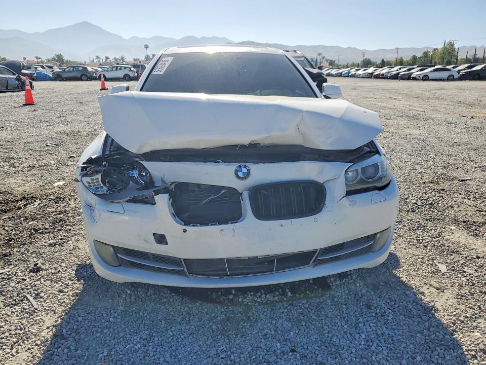 56628486 :رقم المزاد ، WBAFR7C55DC824030 vin ، 2013 Bmw 535 مزاد بيع