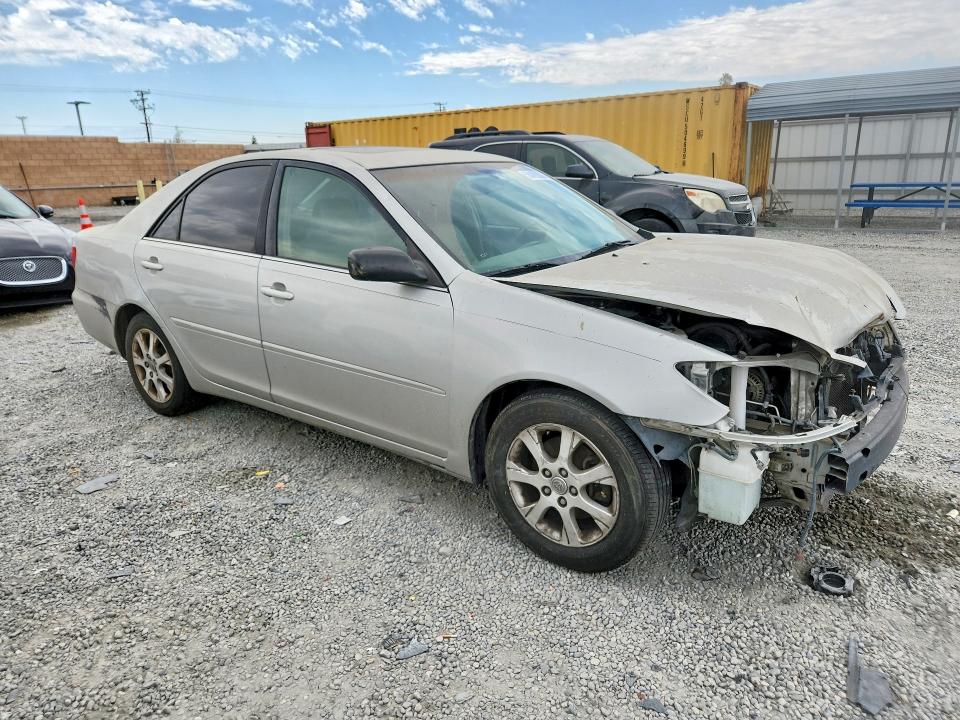 58462886 :رقم المزاد ، 4T1BF32K56U629208 vin ، 2006 Toyota Camry مزاد بيع