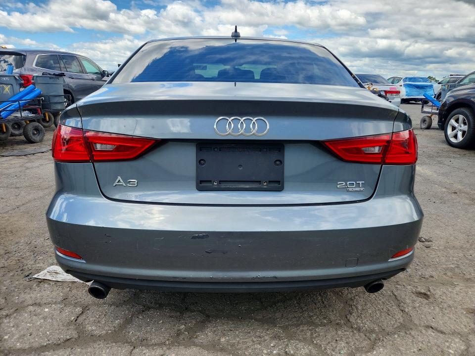 57468856 :رقم المزاد ، WAUBFGFF8F1006415 vin ، 2015 Audi A3 مزاد بيع
