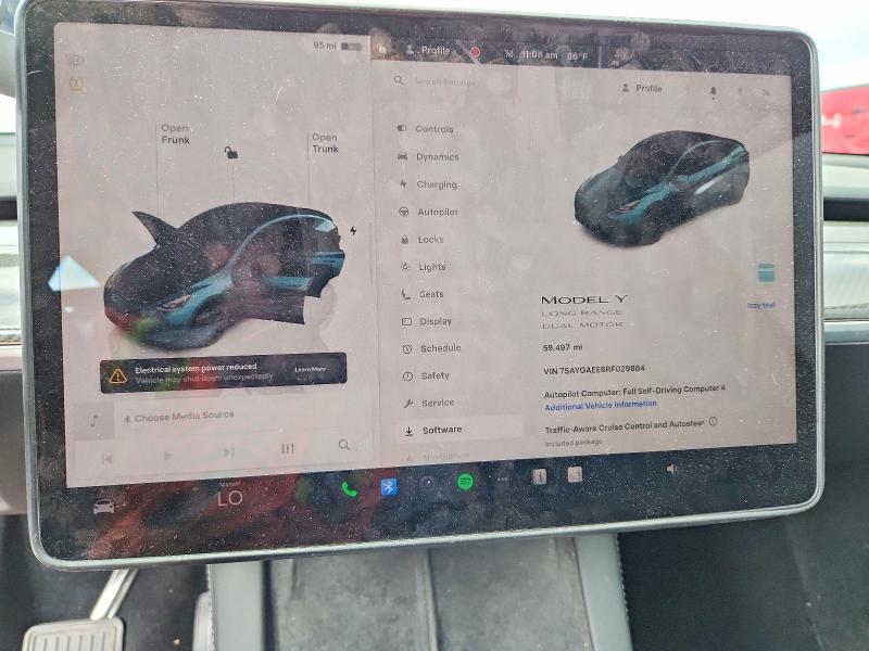 56530136 :رقم المزاد ، 7SAYGAEE6RF029884 vin ، 2024 Tesla Model Y مزاد بيع