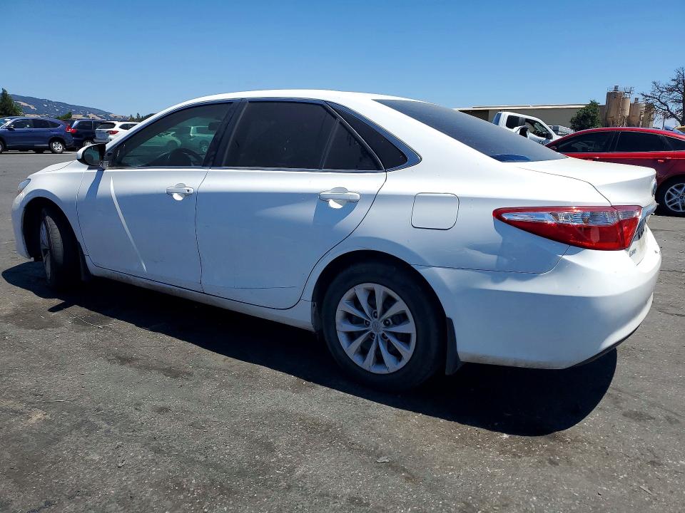 2017 Toyota Camry მანქანა იყიდება აუქციონზე, vin: 4T1BF1FK7HU689573, აუქციონის ნომერი: 58318246