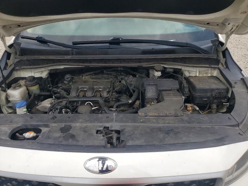 58810596 :رقم المزاد ، KNDMB5C18H6323007 vin ، 2017 Kia Sedona مزاد بيع