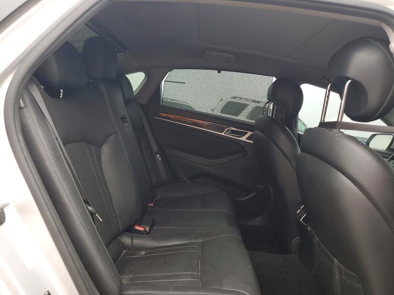 Продажа на аукционе авто 2016 Hyundai Genesis, vin: KMHGN4JE4GU122327, номер лота: 56127366