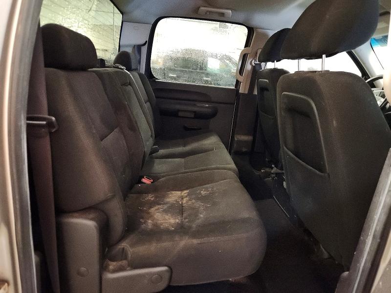 58889176 :رقم المزاد ، 3GTRKVE38AG102743 vin ، 2010 Gmc Sierra مزاد بيع