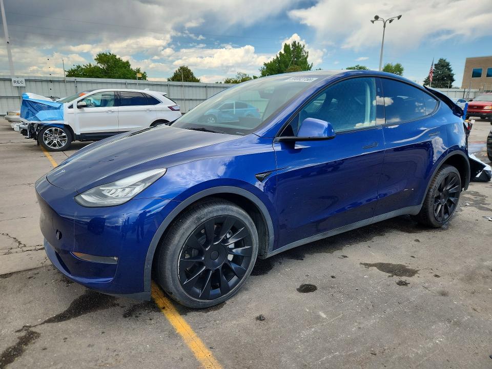 Продажа на аукционе авто 2023 Tesla Model Y, vin: 7SAYGDEEXPA142233, номер лота: 59082756