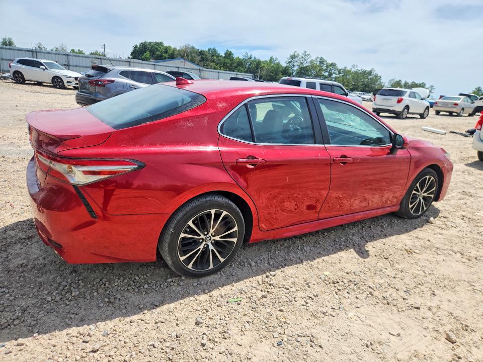 2019 Toyota Camry მანქანა იყიდება აუქციონზე, vin: 4T1B11HK9KU197985, აუქციონის ნომერი: 55850366