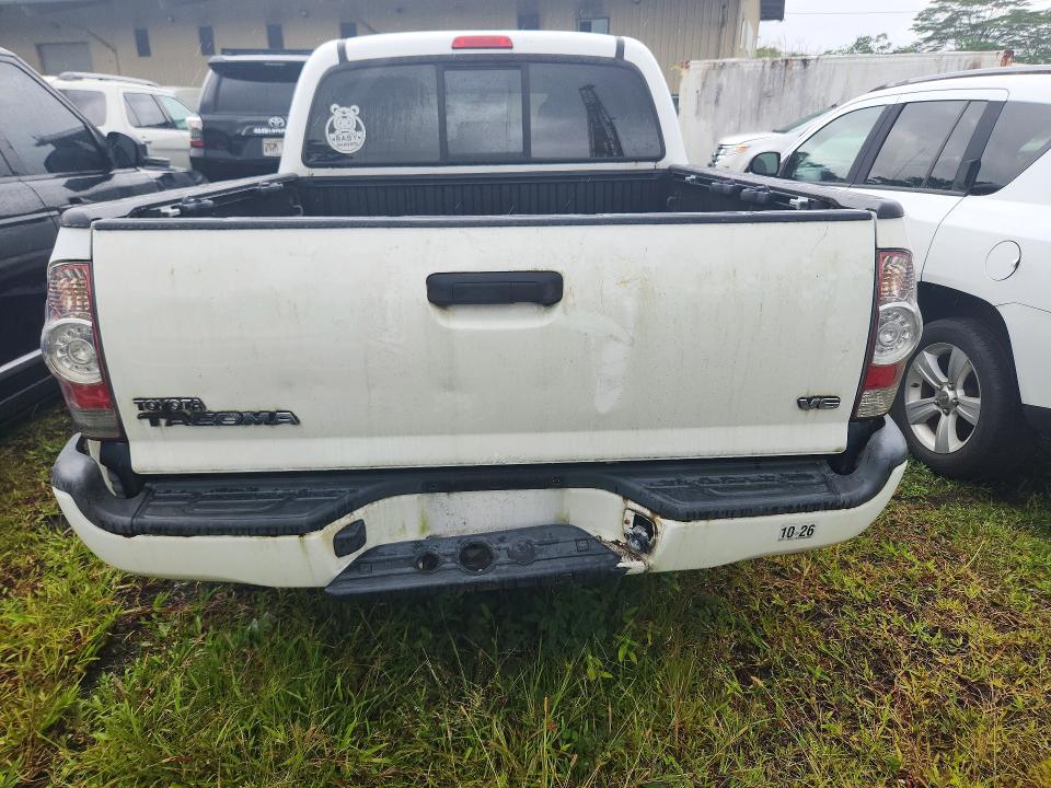 2015 Toyota Tacoma მანქანა იყიდება აუქციონზე, vin: 5TFLU4EN4FX135107, აუქციონის ნომერი: 55072916