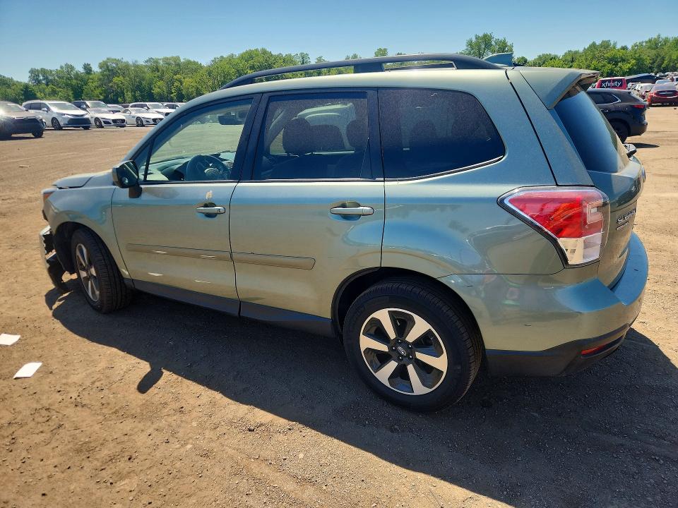 2017 Subaru Forester მანქანა იყიდება აუქციონზე, vin: JF2SJAEC9HH812958, აუქციონის ნომერი: 55889156