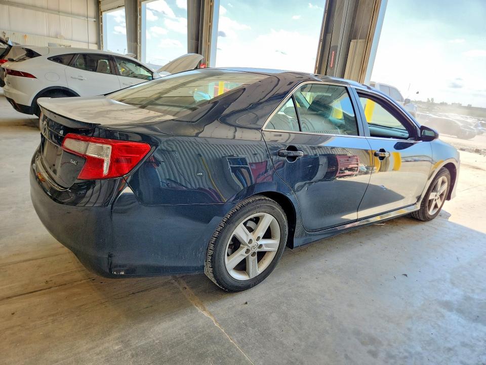 58444756 :رقم المزاد ، 4T1BF1FK4DU670991 vin ، 2013 Toyota Camry مزاد بيع
