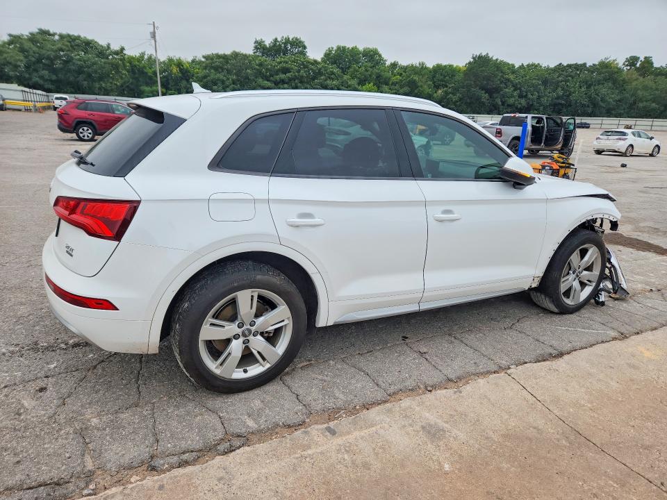 57711236 :رقم المزاد ، WA1ANAFY7J2004331 vin ، 2018 Audi Q5 مزاد بيع