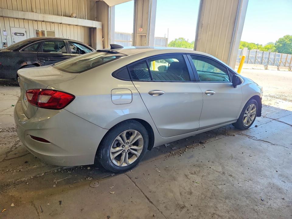 2019 Chevrolet Cruze მანქანა იყიდება აუქციონზე, vin: 1G1BJ5SM1K7103627, აუქციონის ნომერი: 58583516